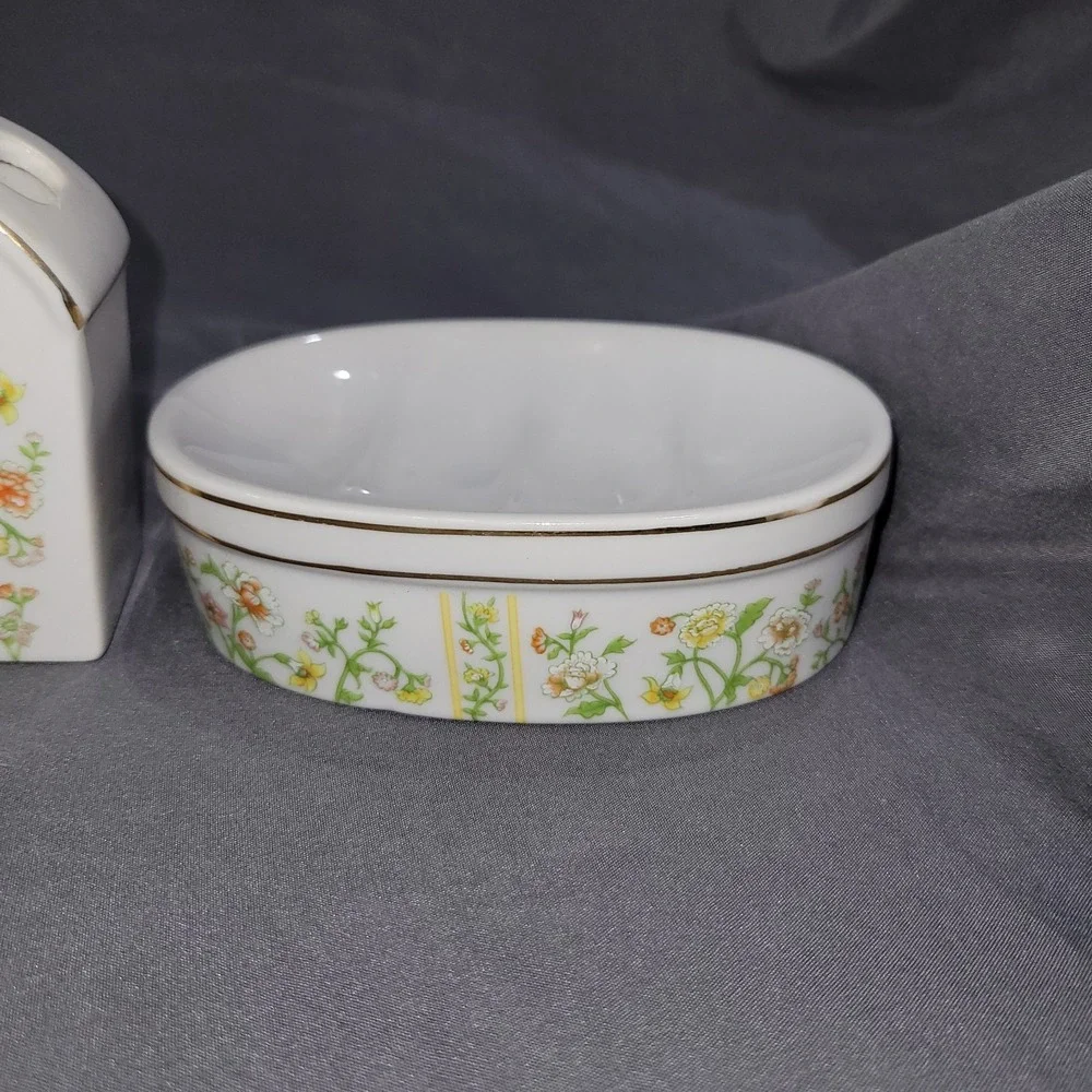 VTG Floral Soap Dish and Toothbrush holder Japan by Seven Seas Bathroom Set